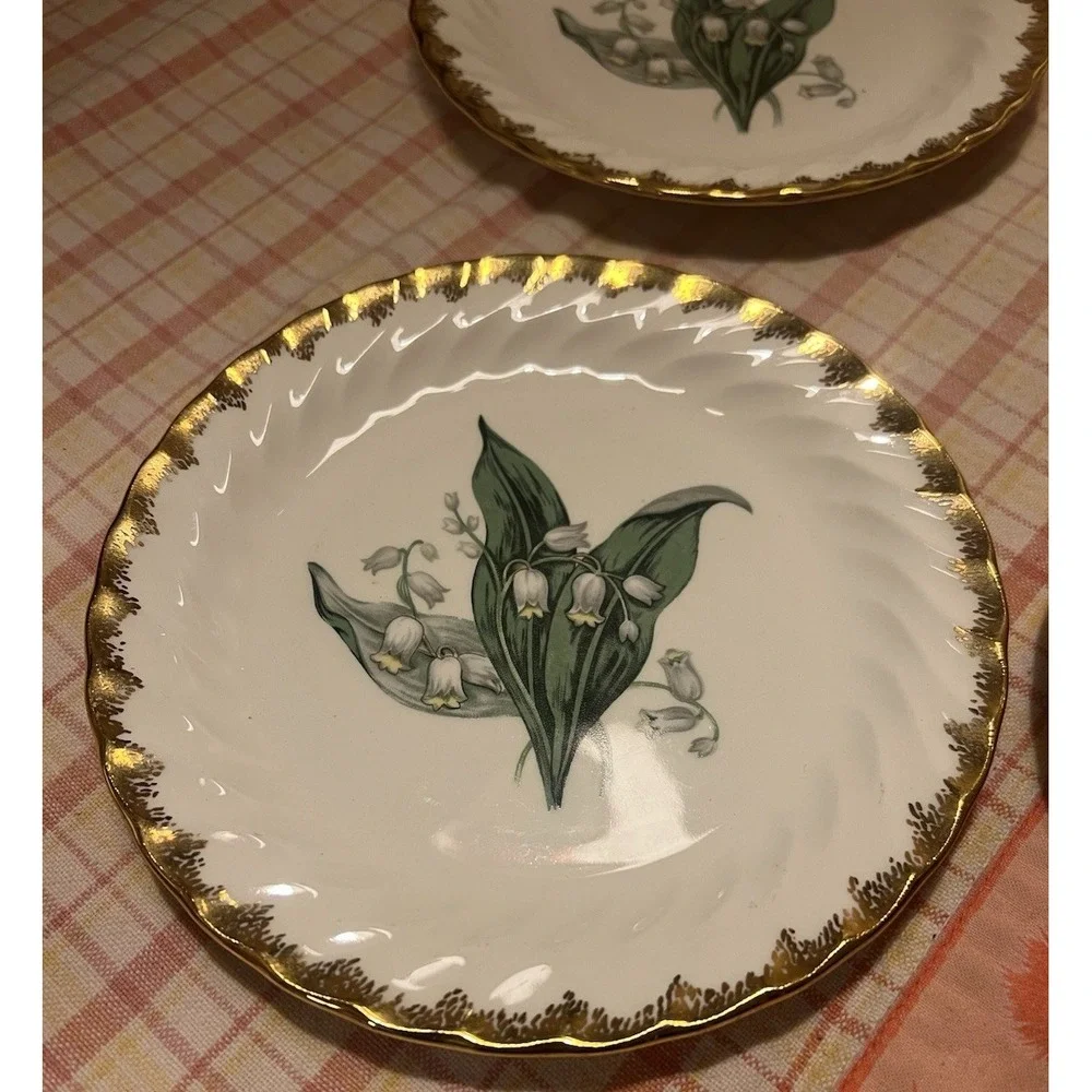 Vtg Royal China‎ 22K Lily Of The Valley Bread & Butter Plates Scalloped Set of 4